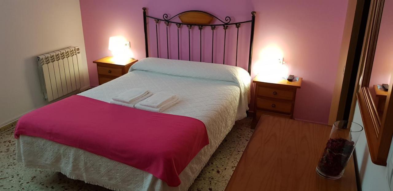 Venecia Bed&Breakfast Villafranca Del Bierzo Exteriör bild
