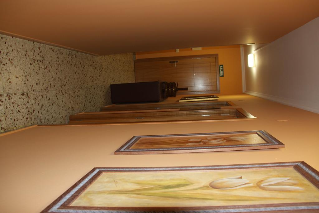 Venecia Bed&Breakfast Villafranca Del Bierzo Exteriör bild